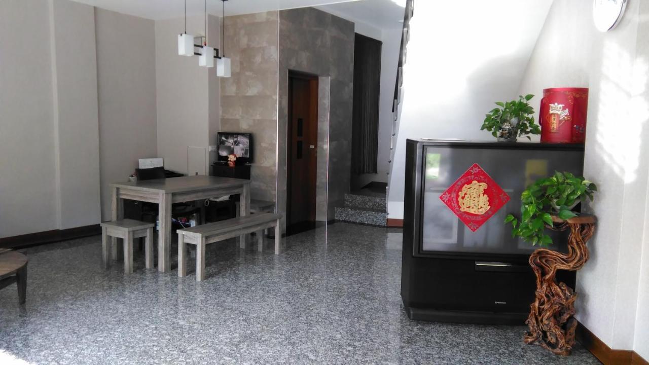 社長的家 Apartment Luodong Exterior photo